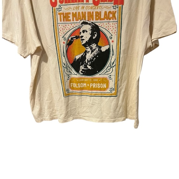 Daydreamer Johnny Cash Oversized Live in Concert Tee NWOT (OS) - Picture 10 of 13
